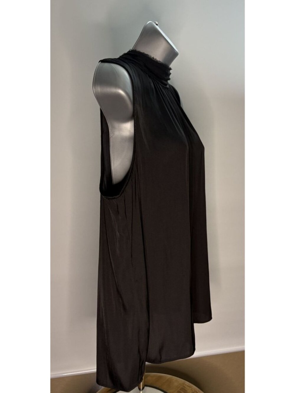WORTHINGTON Women's Black Sleeveless Round Mock Neck Blouse Keyhole Back PXL - Picture 4 of 11